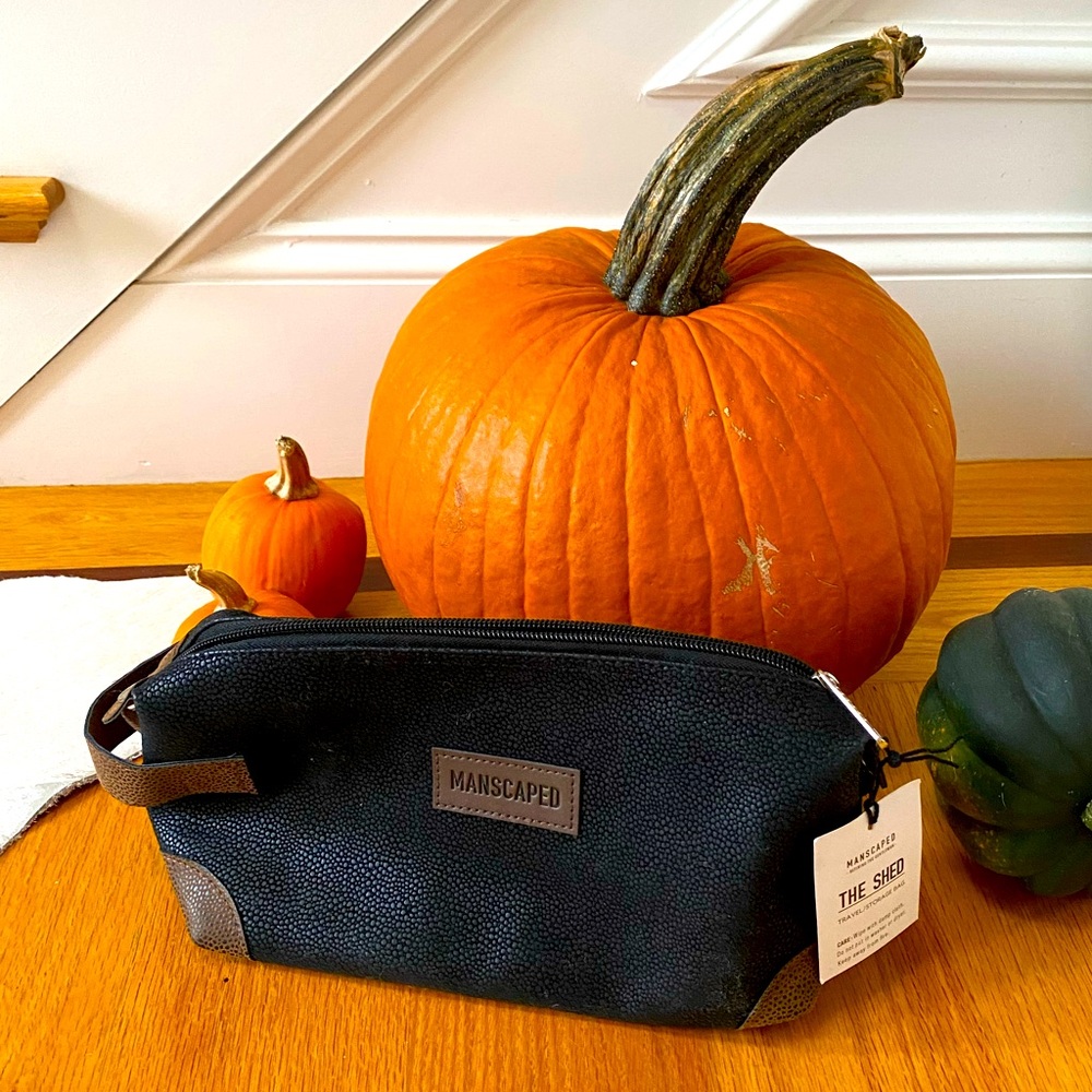 Manscaped man toiletry pouch